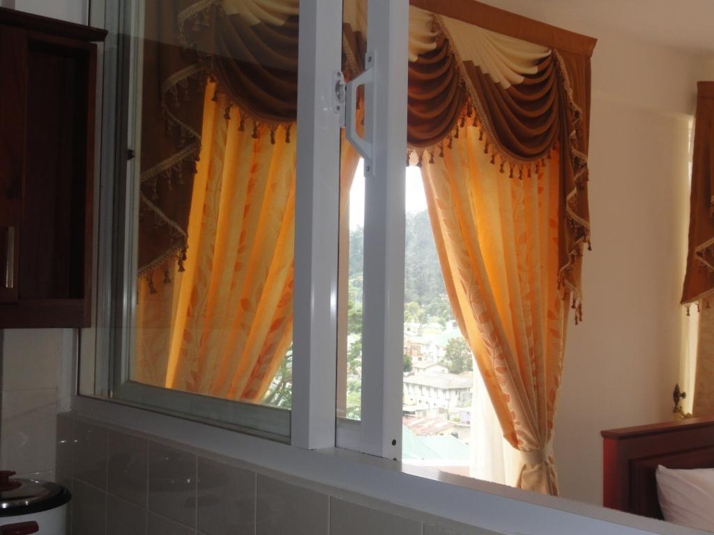 City And Hills View Apartment Nuwara Eliya Ruang foto
